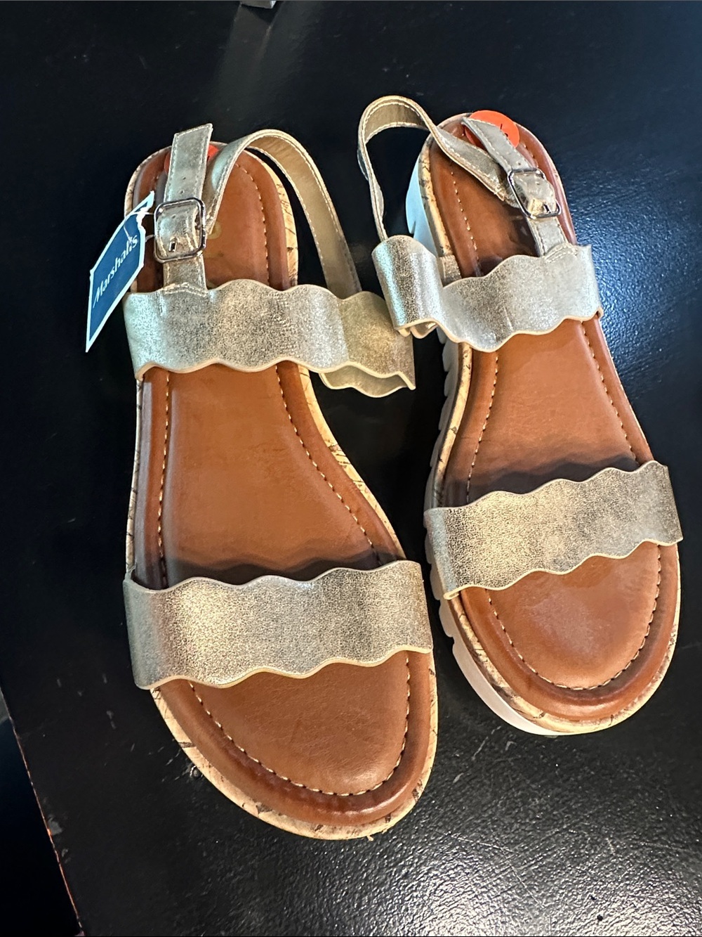Metallic Gold Wavy Strap Sandals - Unbranded